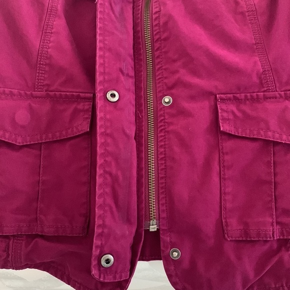 Eddie Bauer Women’s Long Sleeve Pink/Red Short Jacket w/pockets. Size L - Picture 11 of 13